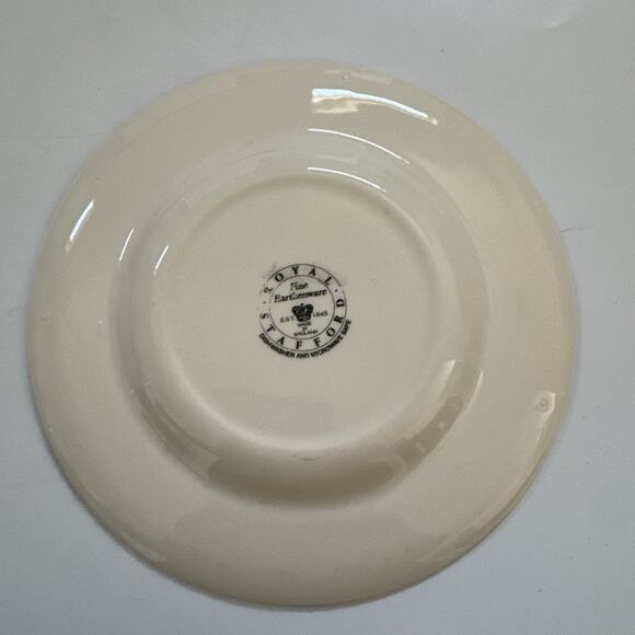 Set of 4 Royal Stafford ENGLAND Salad Plates Hotel De L'Europe Earthenware READ - Picture 6 of 9